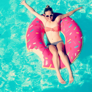 Poolparty gadget - Donut zwemband