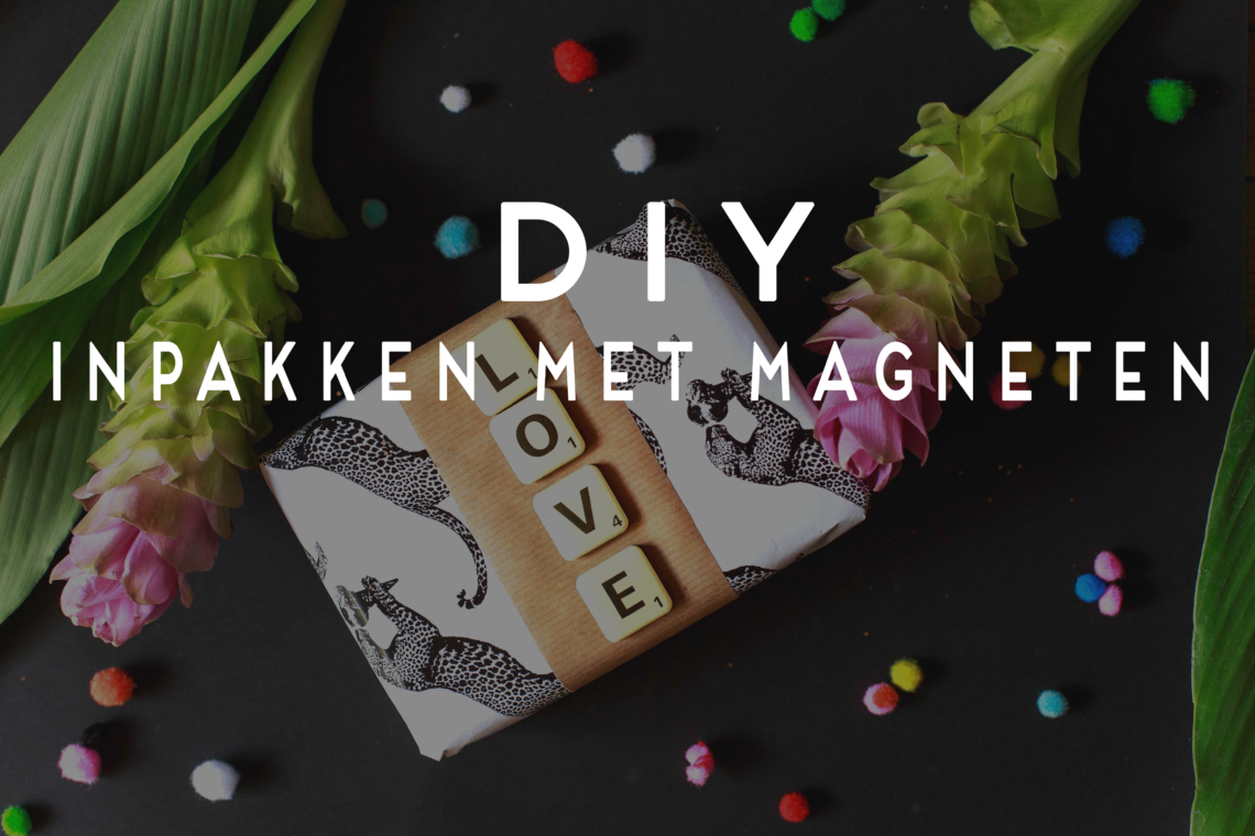 cadeau inpakken met magneten voor kerst