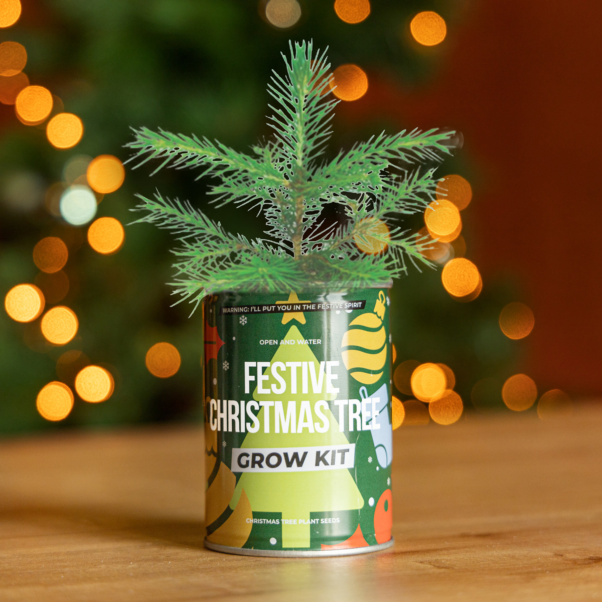 Kerstboom uit blik als Ultiem Goedkoop Kerstcadeau Kerstboom uit blik als Ultiem Goedkoop Kerstcadeau