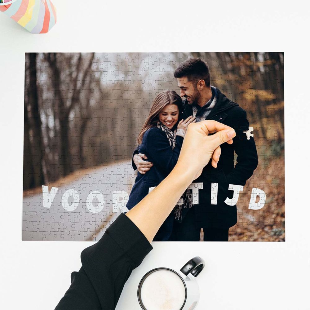 Personalisierbares Puzzle mit Foto und geschwungenem Text 