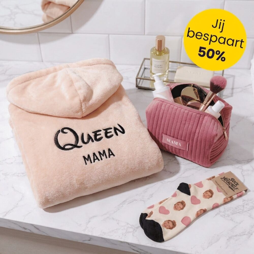 Geschenkset Kosmetiktasche Bademantel und Socken Geschenkset Kosmetiktasche Bademantel und Socken