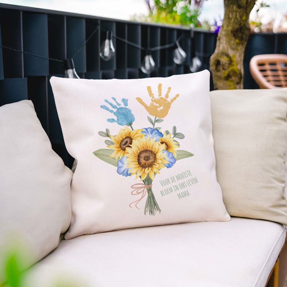 Gepersonaliseerde kussensloop boeket bloemen met handafdruk