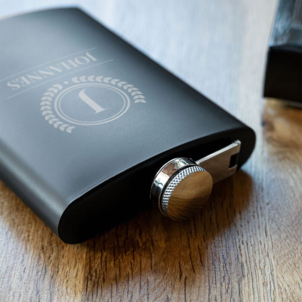 Gepersonaliseerde veldfles met monogram