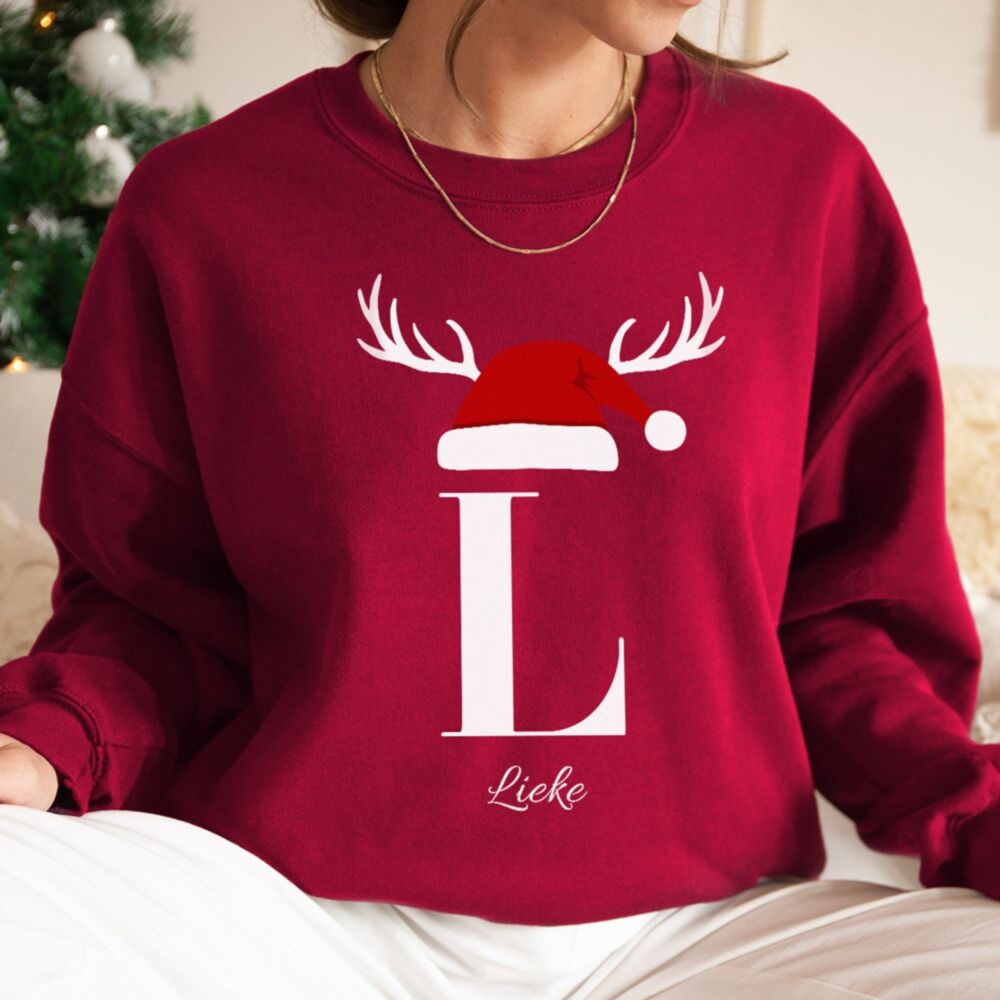 Gepersonaliseerde kersttrui met monogram