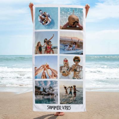 Personaliseerbare handdoek met 8 foto’s en tekst Personaliseerbare handdoek met 8 foto’s en tekst