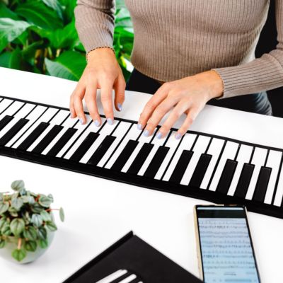 Roll Up keyboard piano