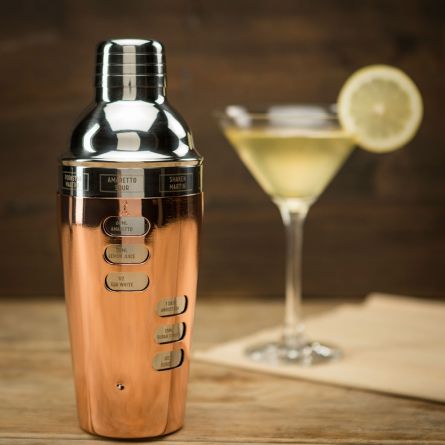 Design cocktailshaker met recepten