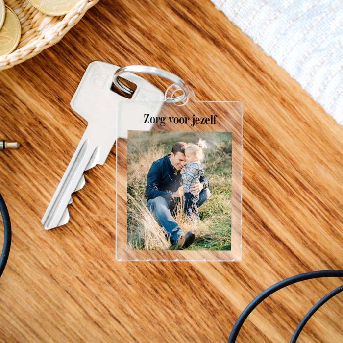 Gepersonaliseerde acryl sleutelhanger met foto en tekst Gepersonaliseerde acryl sleutelhanger met foto en tekst