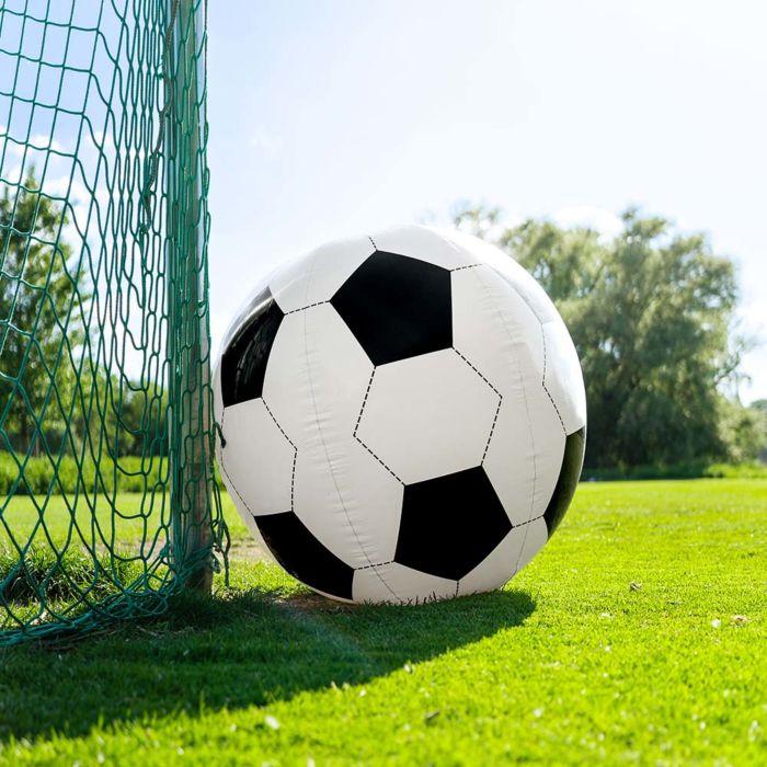 Opblaasbare reuze voetbal