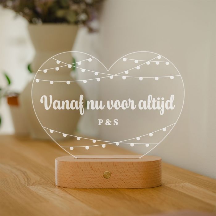 Gepersonaliseerde LED lamp hartje met lichtketting en tekst