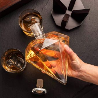 Karaf in Diamant Vorm