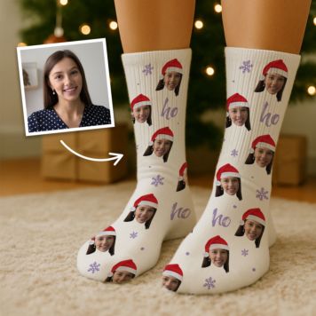 Gepersonaliseerde sokken met gezicht en kerstmuts