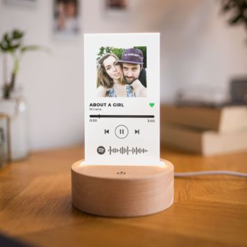 LED-Lamp met Songtitel Play Mode