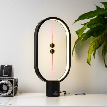 Heng Balance tafellamp