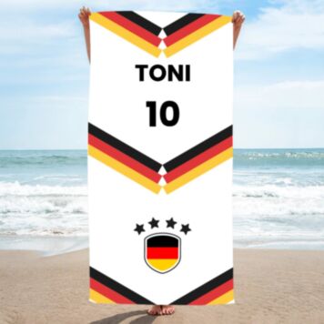 Handdoek met naam en voetbal WK design