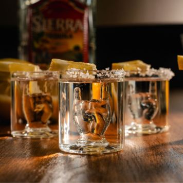 Rockhand shotglazen set van 4