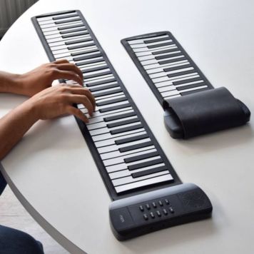 Roll Up keyboard piano