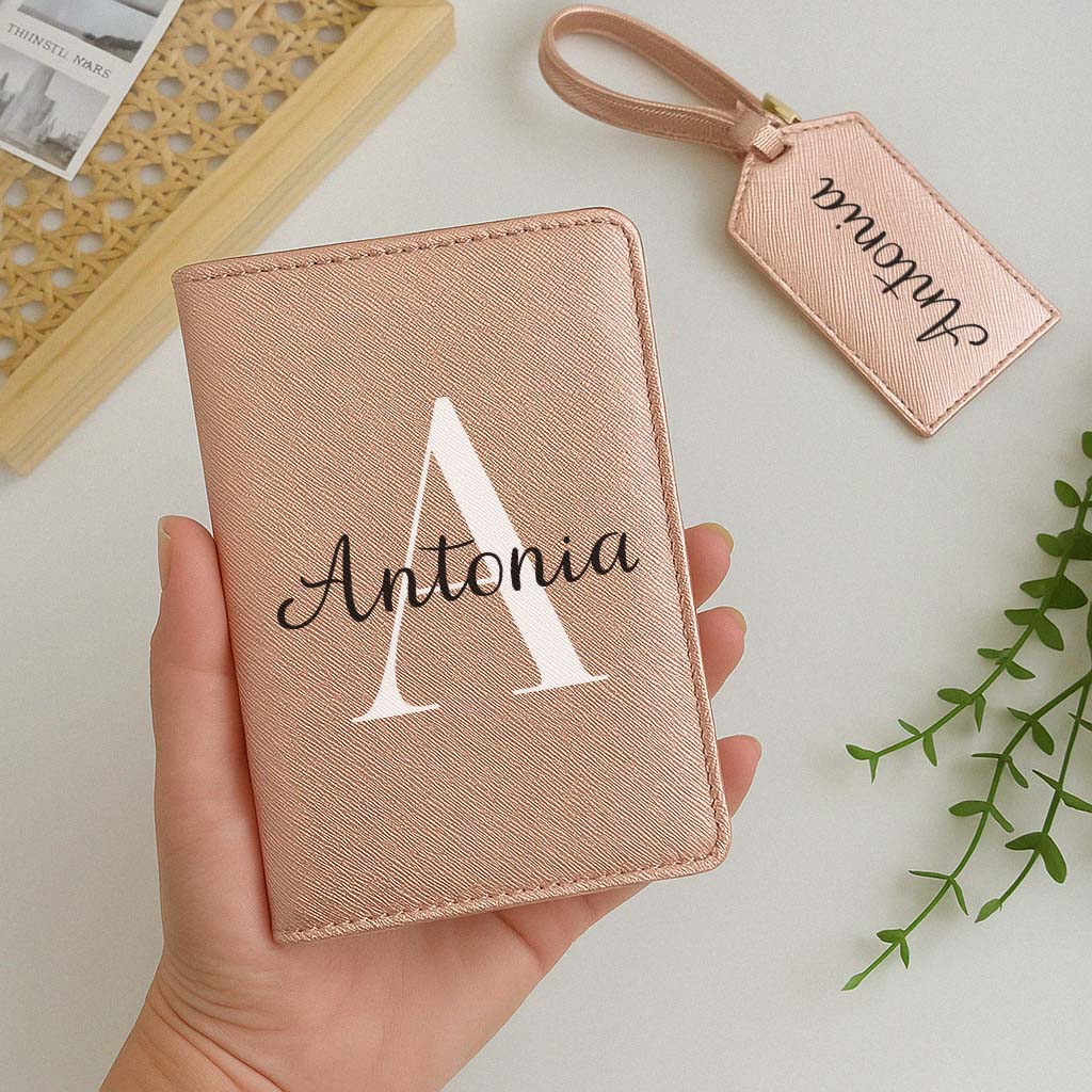 Gepersonaliseerde paspoorthoes en kofferlabel met monogram