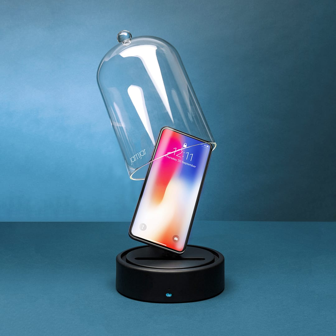 Smartphone stolp met Bluetooth speaker
