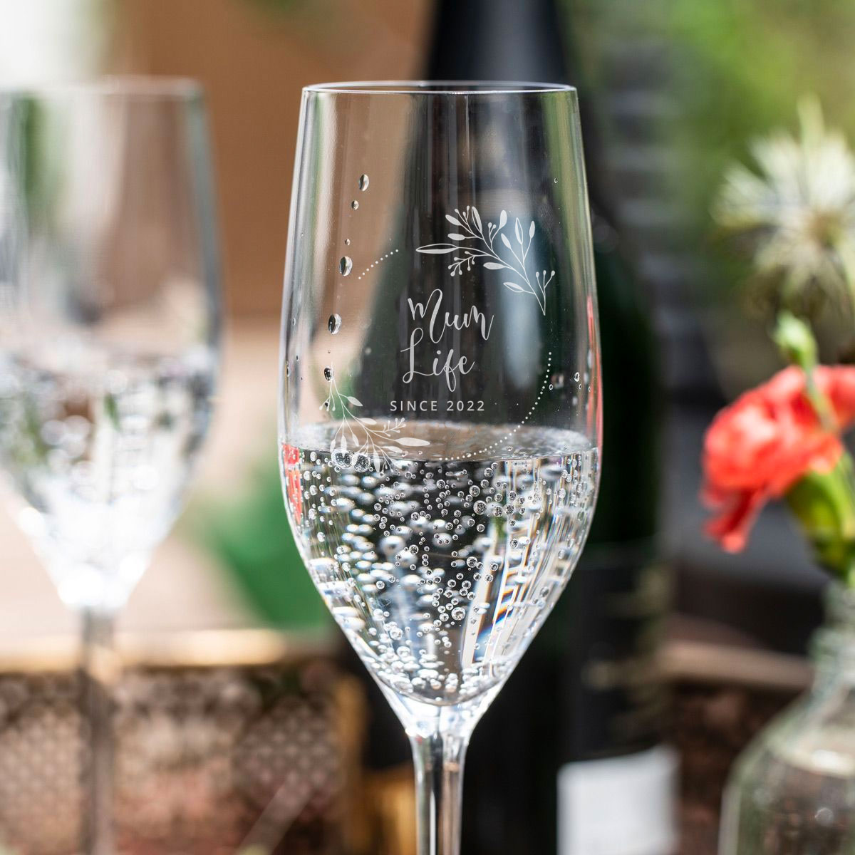 Champagne Glas Gepersonaliseerd met Bloemenkrans en Tekst