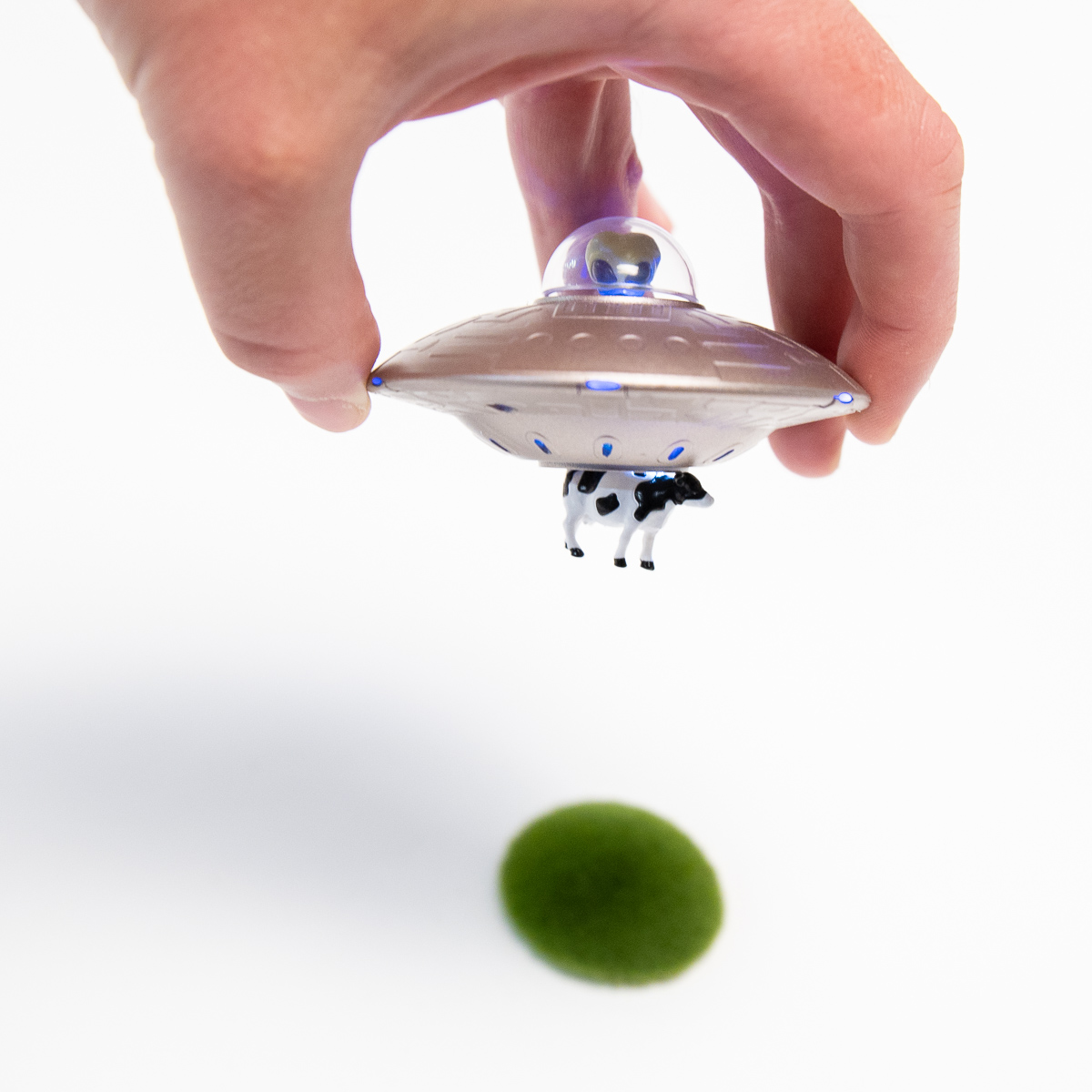 UFO koe ontvoering met boek